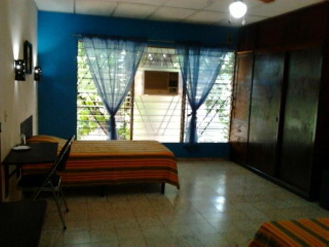 Hostal Dona Marta San Salvador Eksteriør bilde
