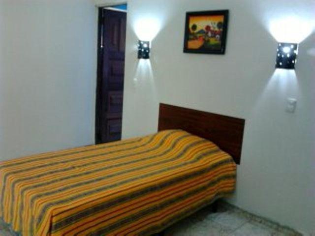 Hostal Dona Marta San Salvador Eksteriør bilde