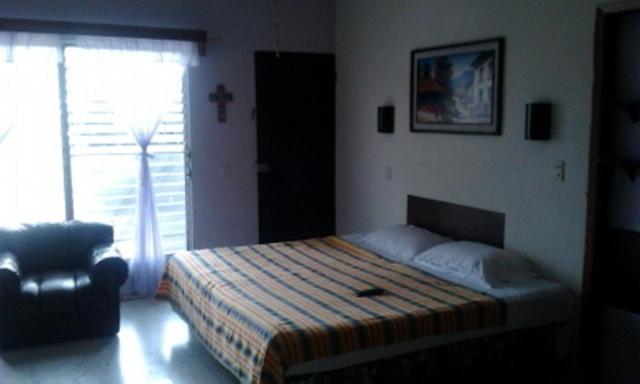 Hostal Dona Marta San Salvador Rom bilde