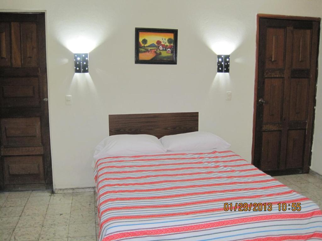 Hostal Dona Marta San Salvador Rom bilde